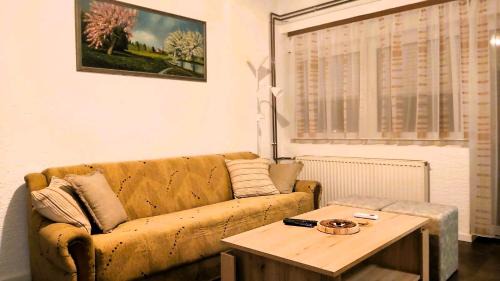 Virovitica Apartment | Mikesh