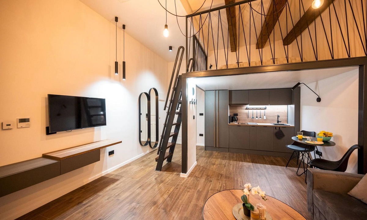 Bascarsije Apartment | Modern and Bright Studio - Old Town