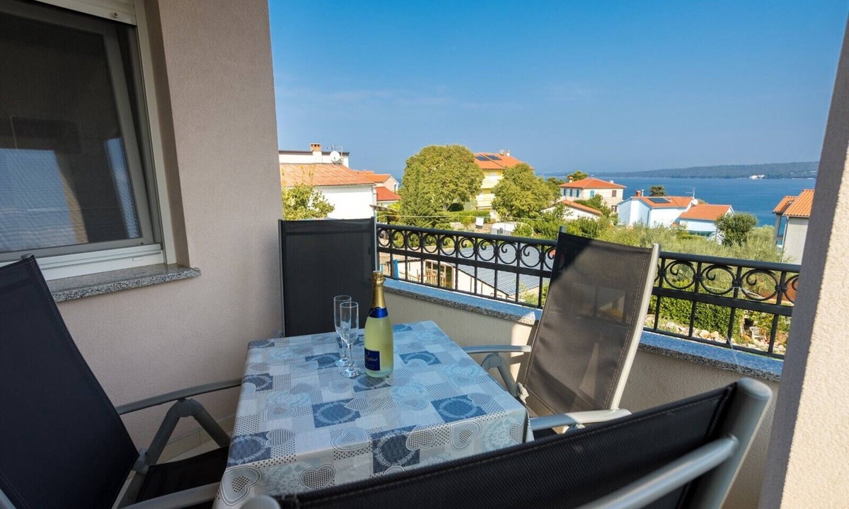 Vantacici Apartment | Modern apartments Jelena close to the beach/Modern two bedroom apartment