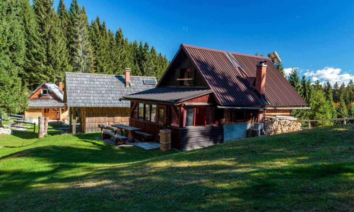 Goreljek Ski Chalet | Mountain Lodge Jelje, Zgornje Gorje, Slovenia
