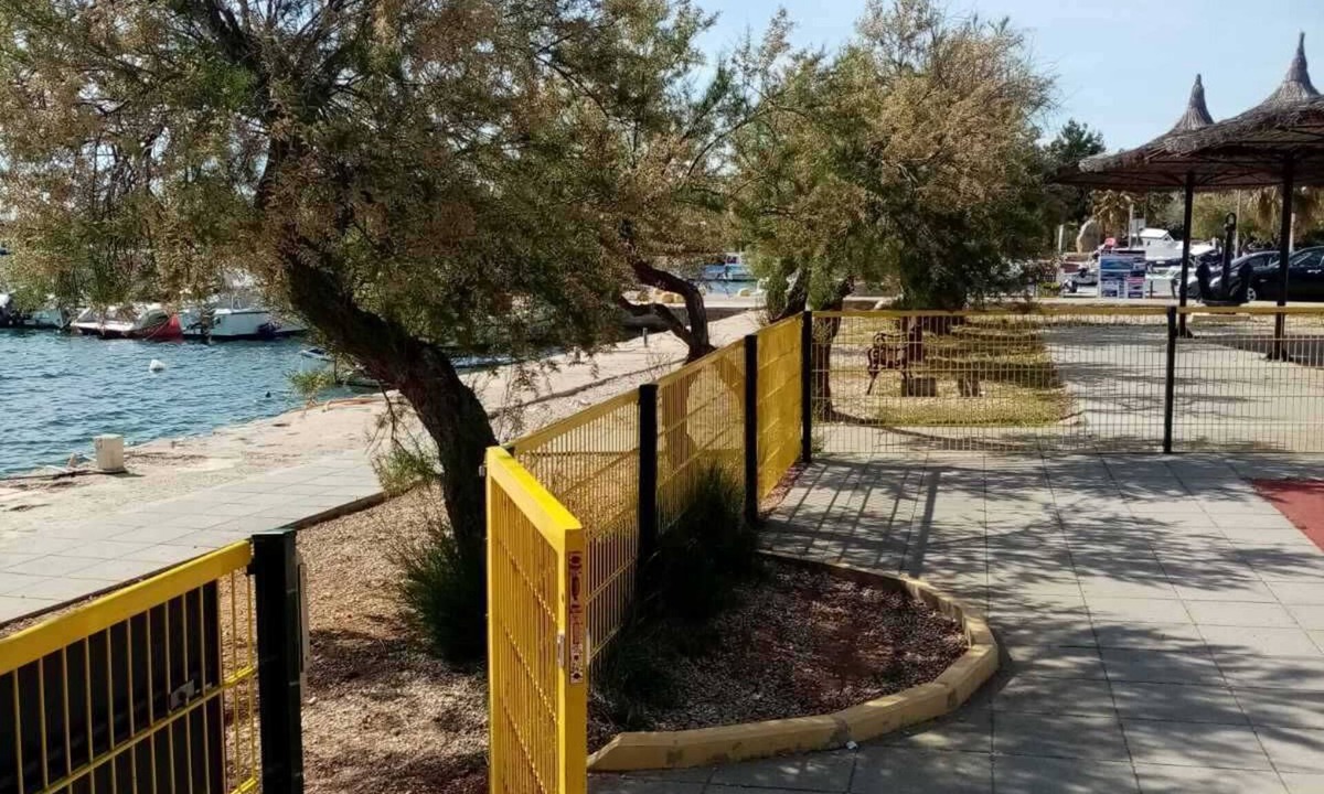 Srima Apartment | NEW! Apartment in Srima near the beach