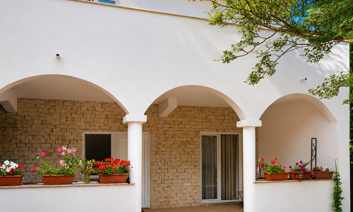 Sibuljina Apartment | Nice apartment in Tribanj Sibuljina