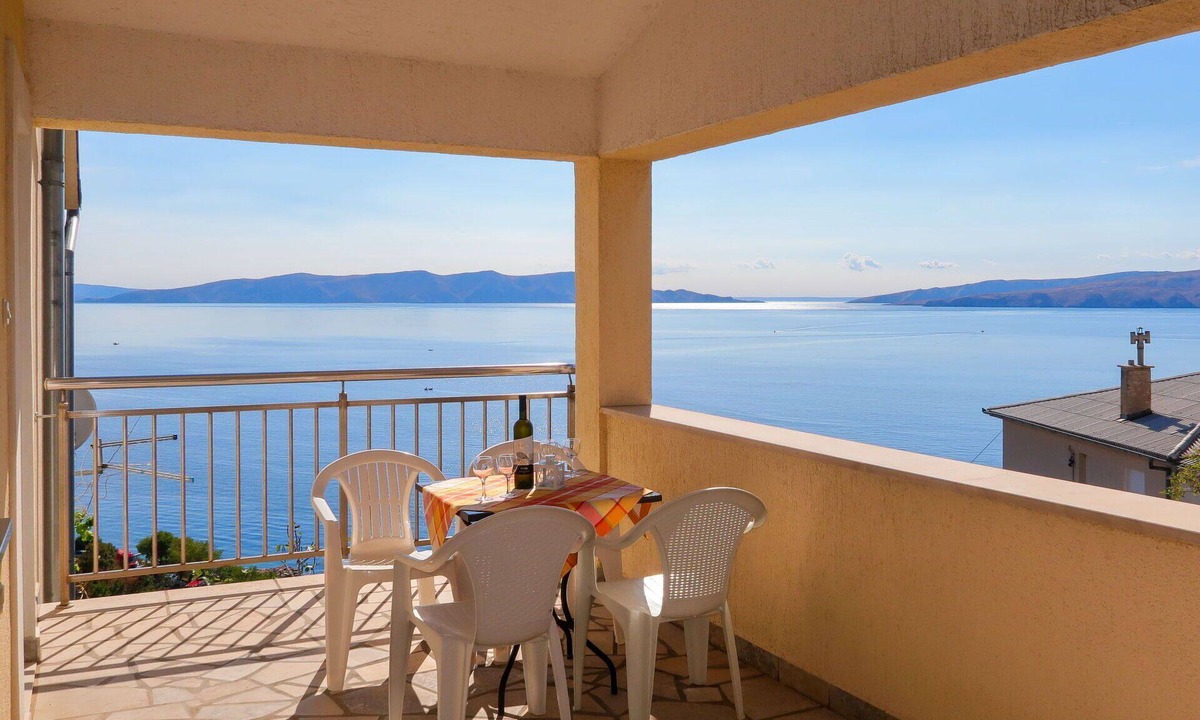 Vratarusa Apartment | Nice apartment for 4 guests with WIFI, A/C, TV and terrace