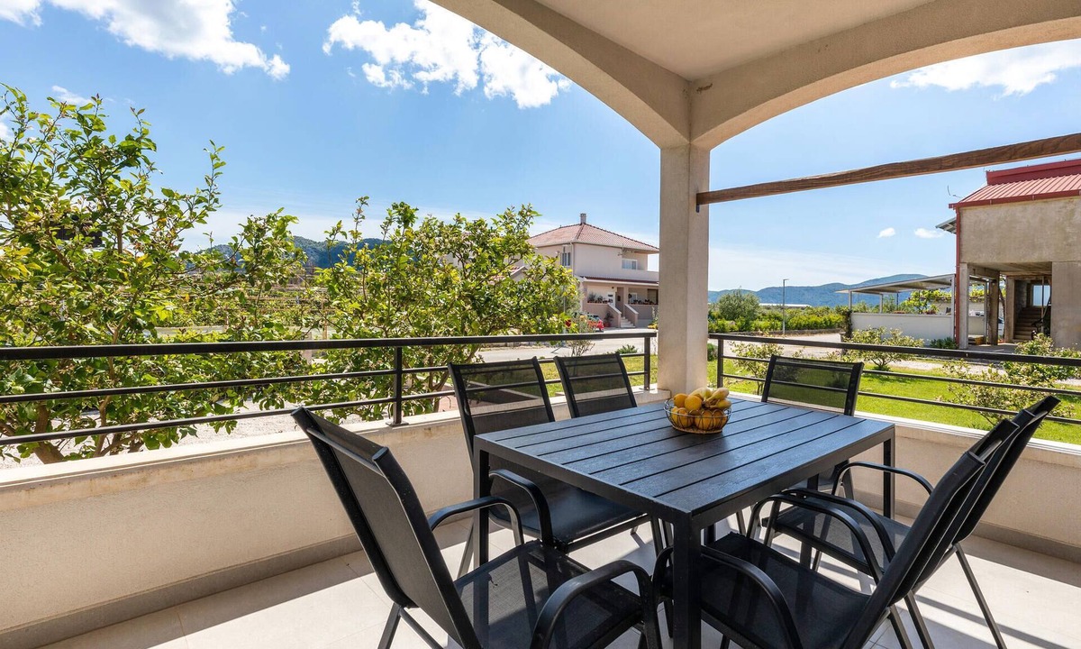 Opuzen Apartment | Nice apartment in Opuzen with WiFi