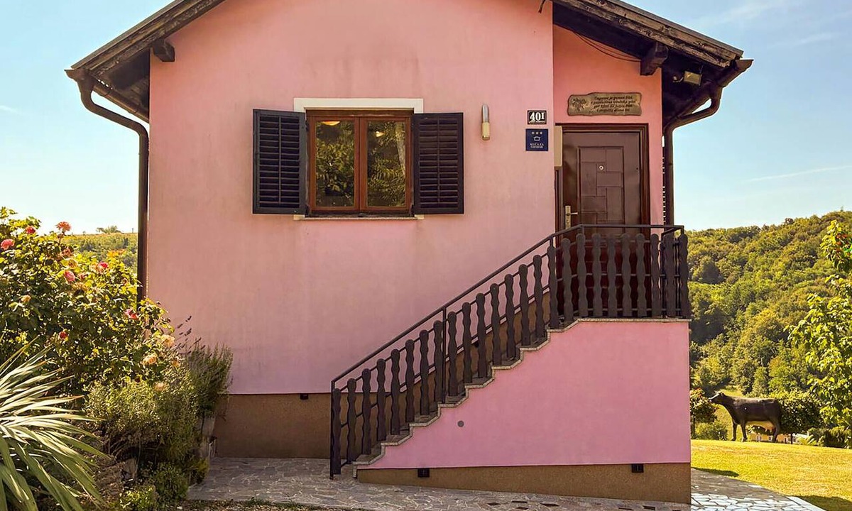Hrascina House | Nice home in Donji Kraljevec with WiFi