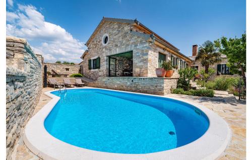 Lisicici House | Nice Home In Lisicic With Sauna