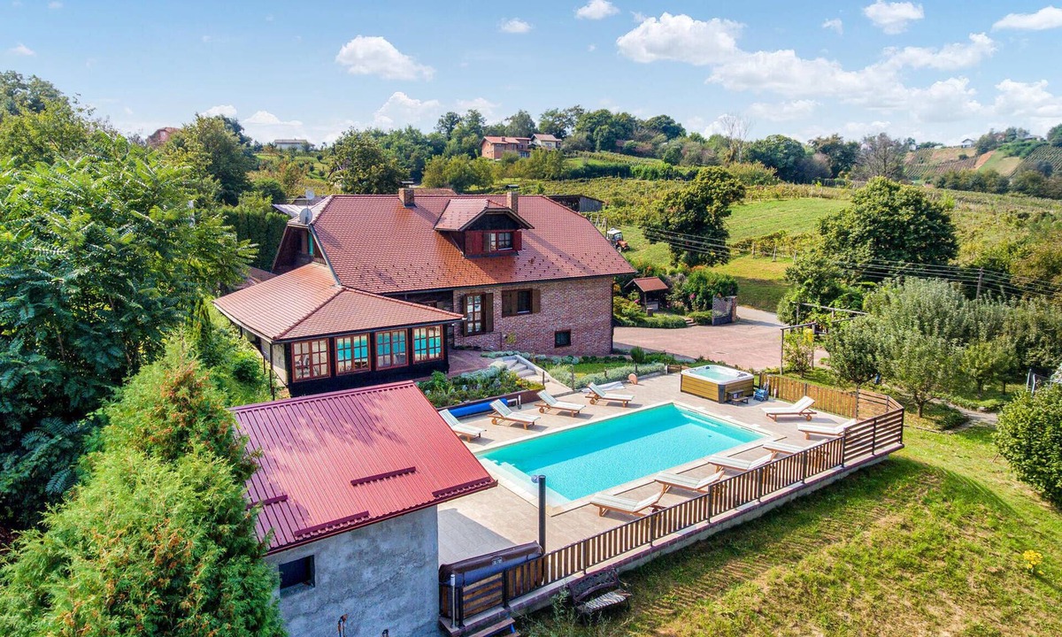 Ludbreg House | Nice home in Ludbreg with sauna