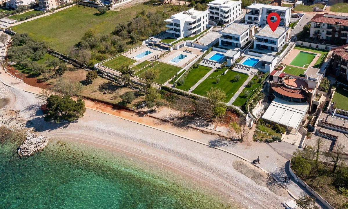 Zidarici House | Nice home in Zidarici