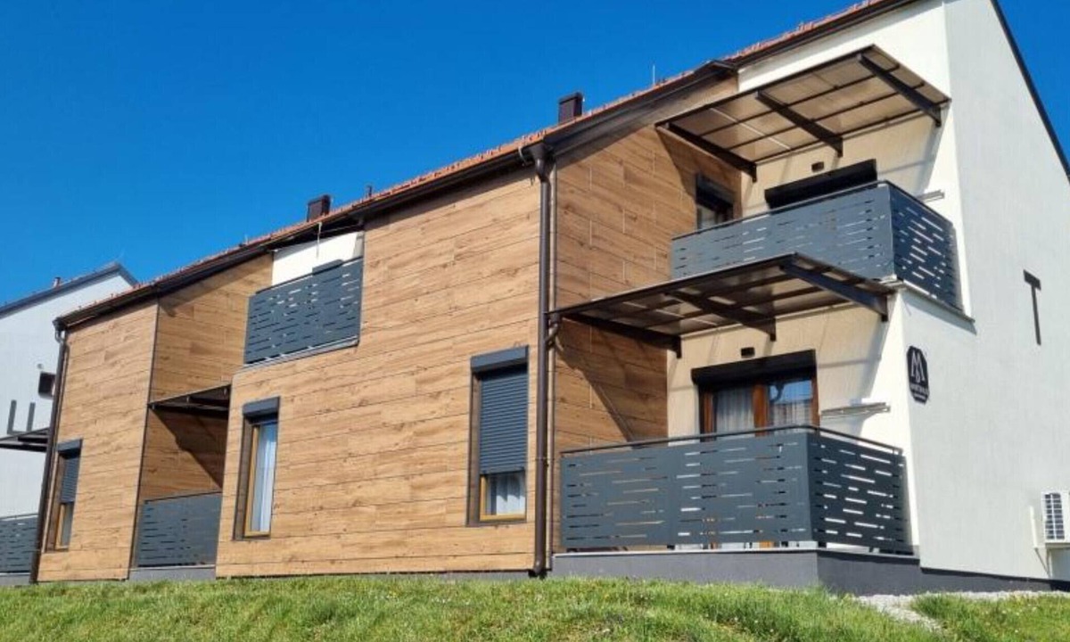 Medimurje Apartment | One Bedroom Apartment with Terrace