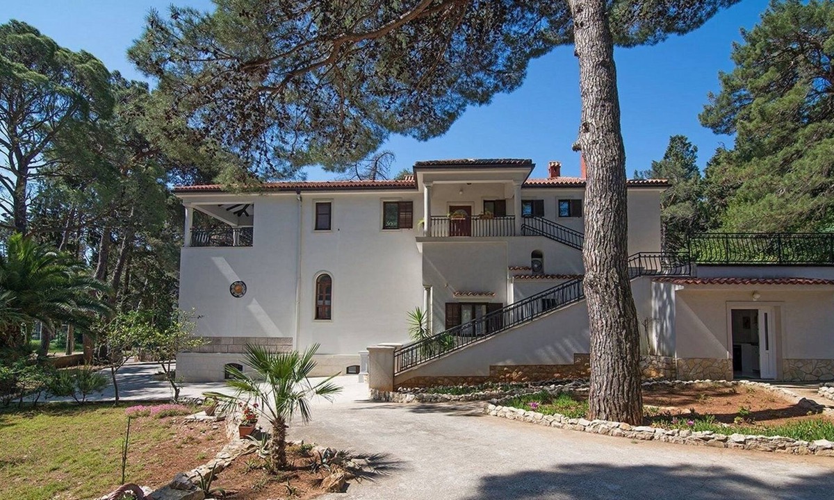 Cove Murtar Apartment | One bedroom apartment (pet friendly) Mali Lošinj, Lošinj (A-19706-b)