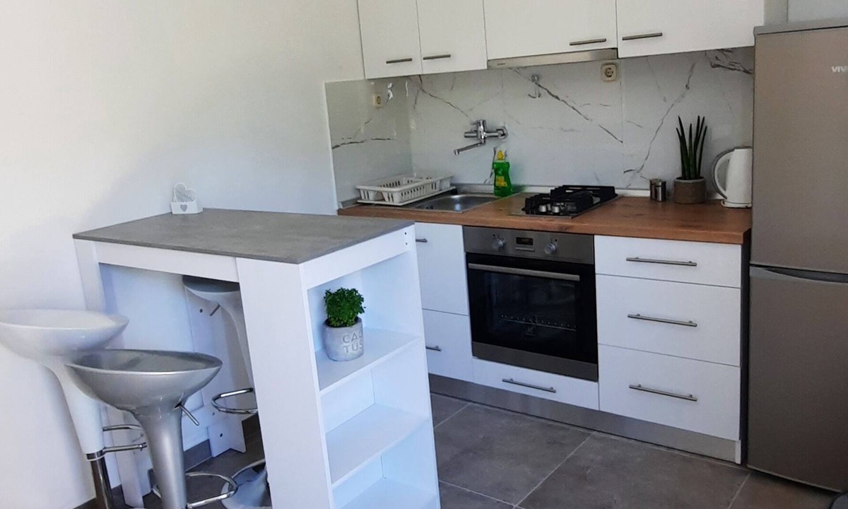 Zuljana Apartment | One bedroom apartment near beach Žuljana, Pelješac (A-19080-a)