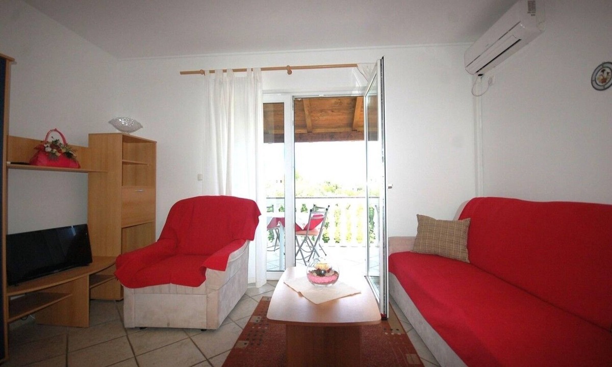 Bogovici Apartment | One bedroom apartment with balcony and sea view Kremenići, Krk (A-22269-b)