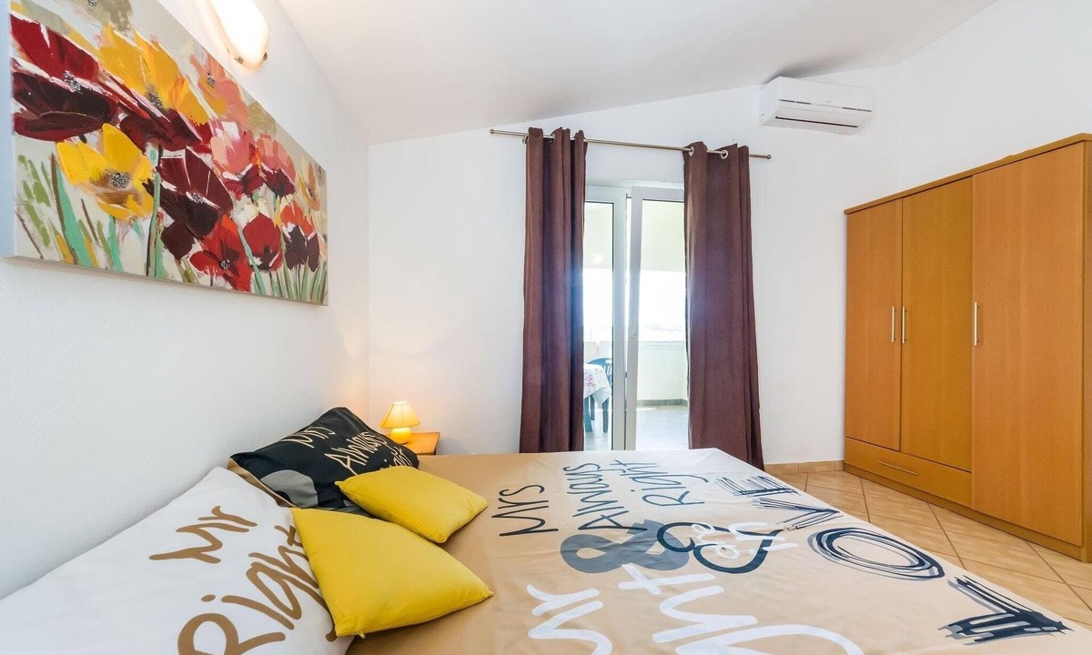 Ljubac Apartment | One bedroom apartment with terrace Ljubač, Zadar (A-24394-c)