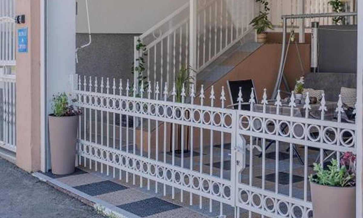 Vukovar Apartment | One Bedroom Apartment with Terrace