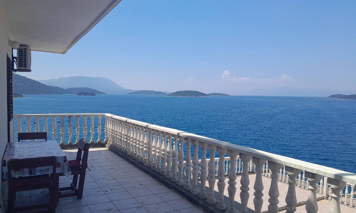 Dubrava Apartment | One bedroom apartment near beach Cove Pještata (Pelješac) (A-14440-c)