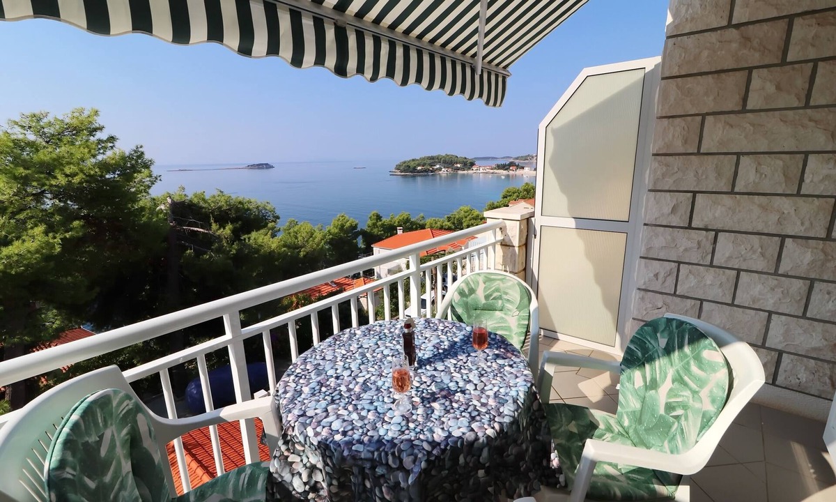 Prizba Apartment | One bedroom apartment near beach Prižba, Korčula (A-20862-c)