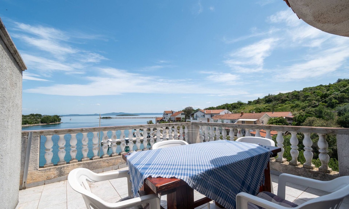 Island Dugi Otok Apartment | One bedroom apartment near beach Zaglav, Dugi otok (A-17788-a)