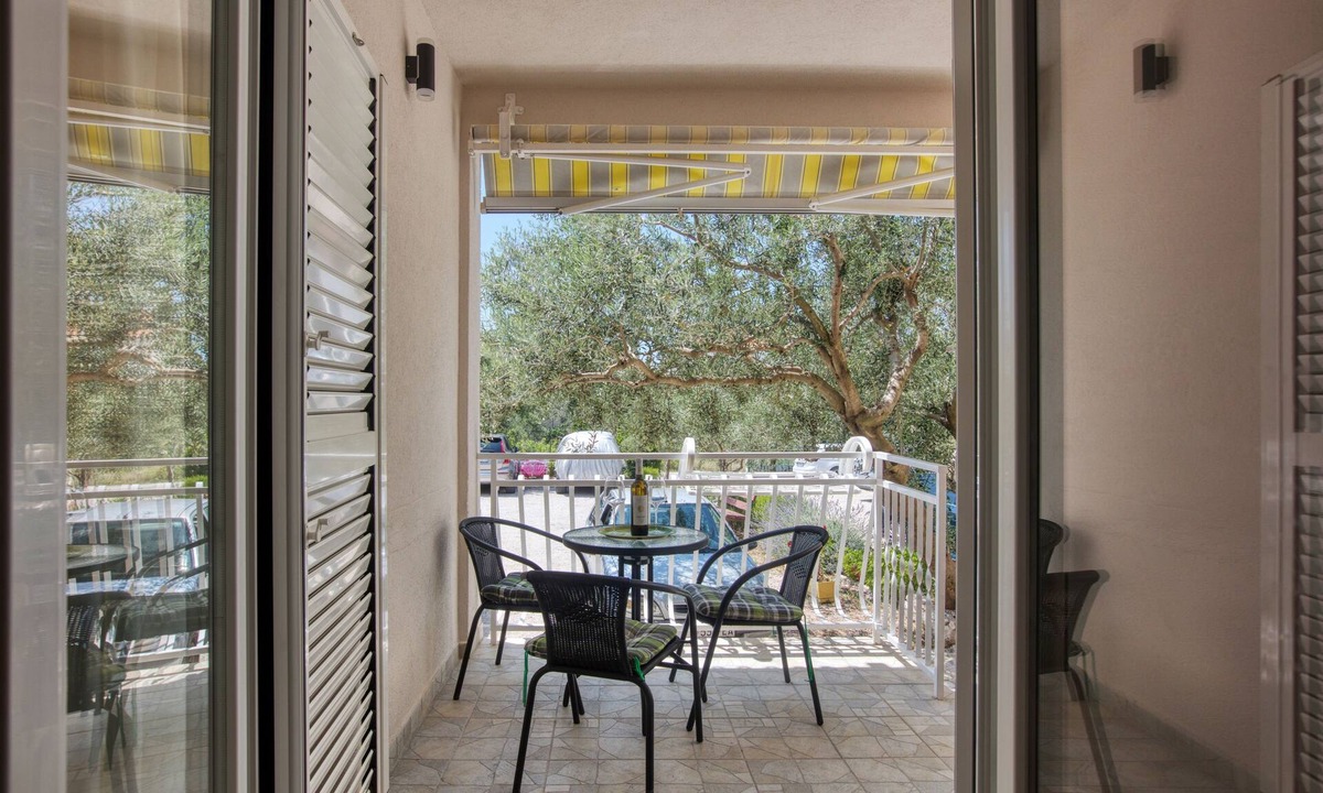Zaboric Apartment | One bedroom apartment with terrace Žaborić, Šibenik (A-469-b)