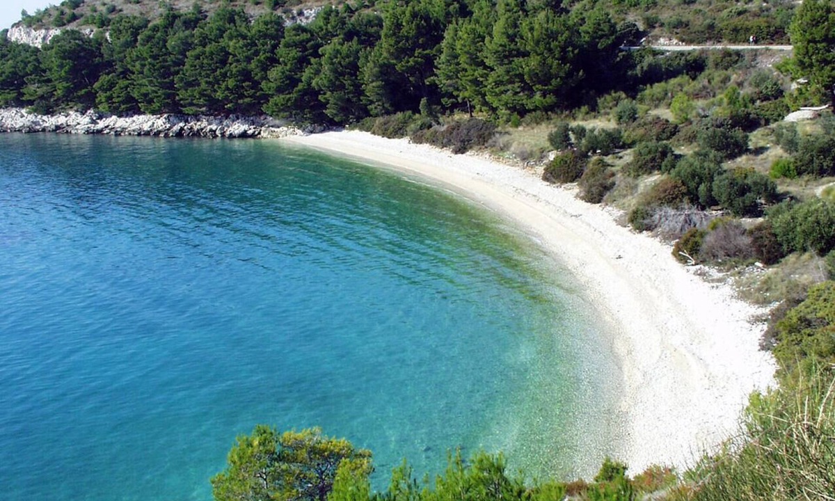 Drvenik Apartment | One bedroom apartment with terrace and sea view Drvenik Donja vala, Makarska (A-6701-b)