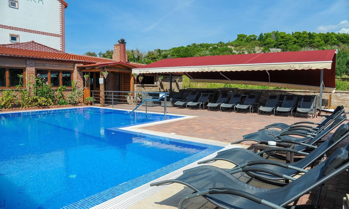Caska Apartment | One bedroom apartment with a swimming pool Caska, Pag (A-3085-b)