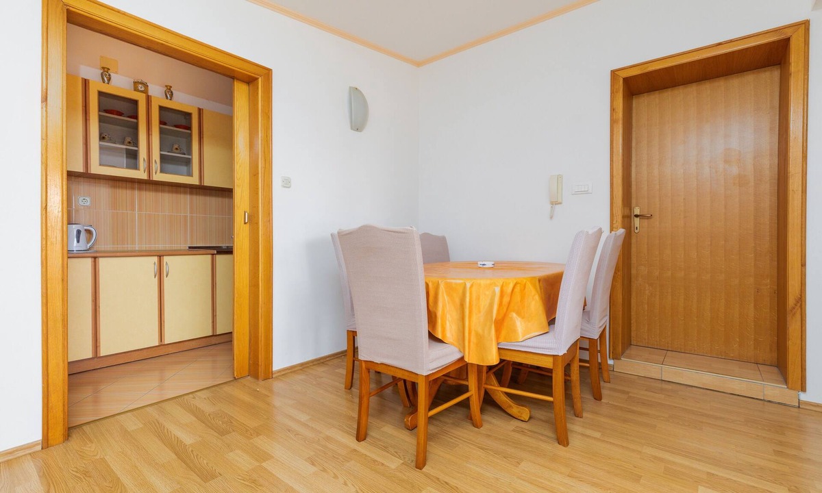 Gradac Apartment | One bedroom apartment with balcony and sea view Gradac (Makarska) (A-6820-a)