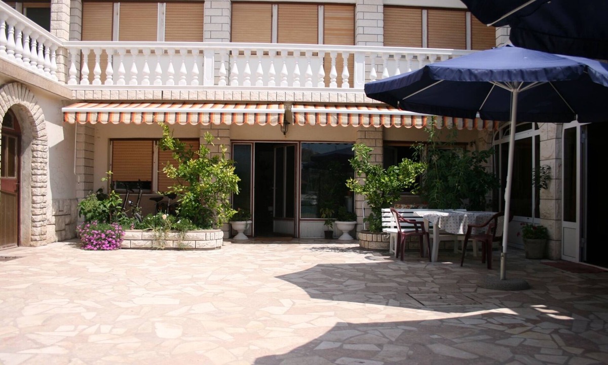 Jezera Apartment | One bedroom apartment with terrace and sea view Jezera, Murter (A-5123-a)
