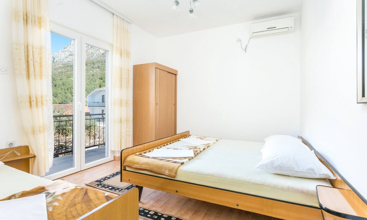 Podaca Apartment | One bedroom apartment with balcony Podaca, Makarska (A-2783-c)