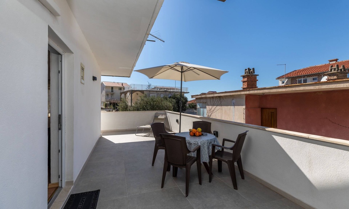 Podaca Apartment | One bedroom apartment with terrace Podaca, Makarska (A-6050-d)
