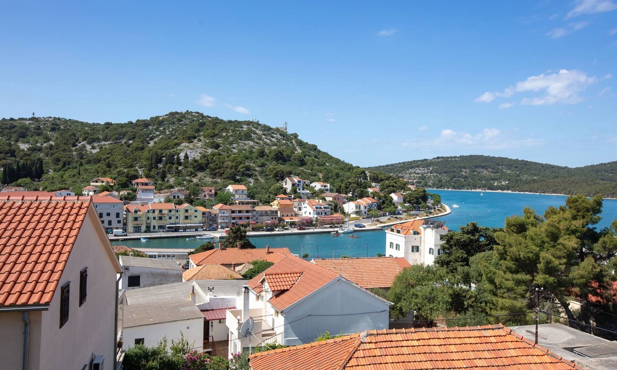 Tijesno Apartment | One bedroom apartment with balcony and sea view Tisno, Murter (A-4295-d)