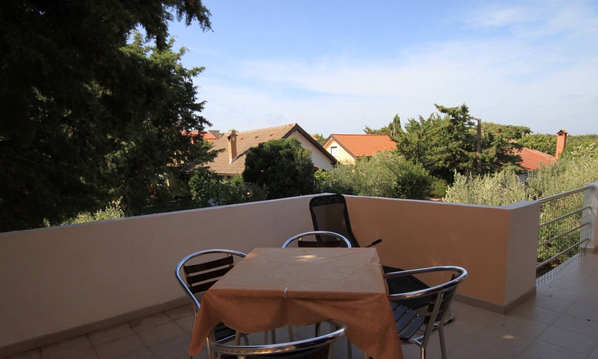 Ugljan Apartment | One bedroom apartment with terrace Ugljan (A-8241-d)