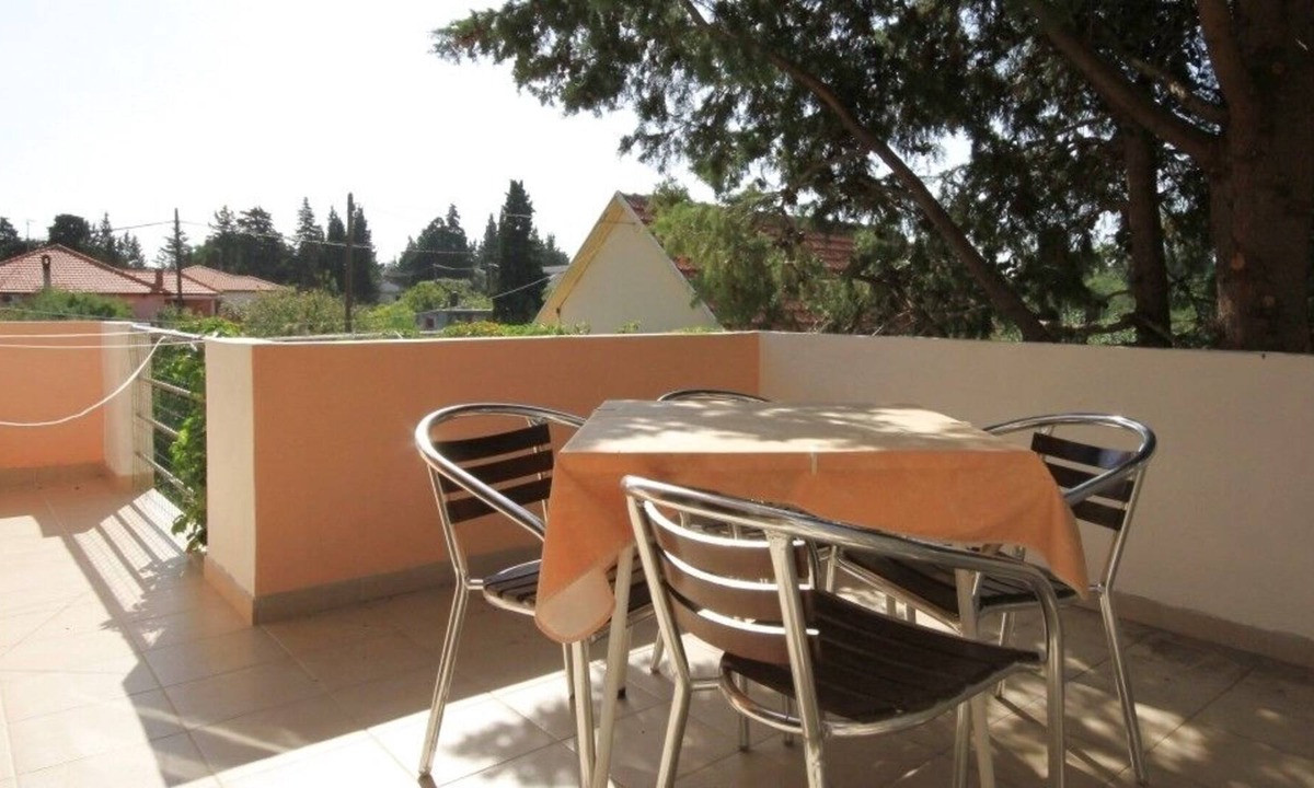 Ugljan Apartment | One bedroom apartment with terrace Ugljan (A-8241-e)