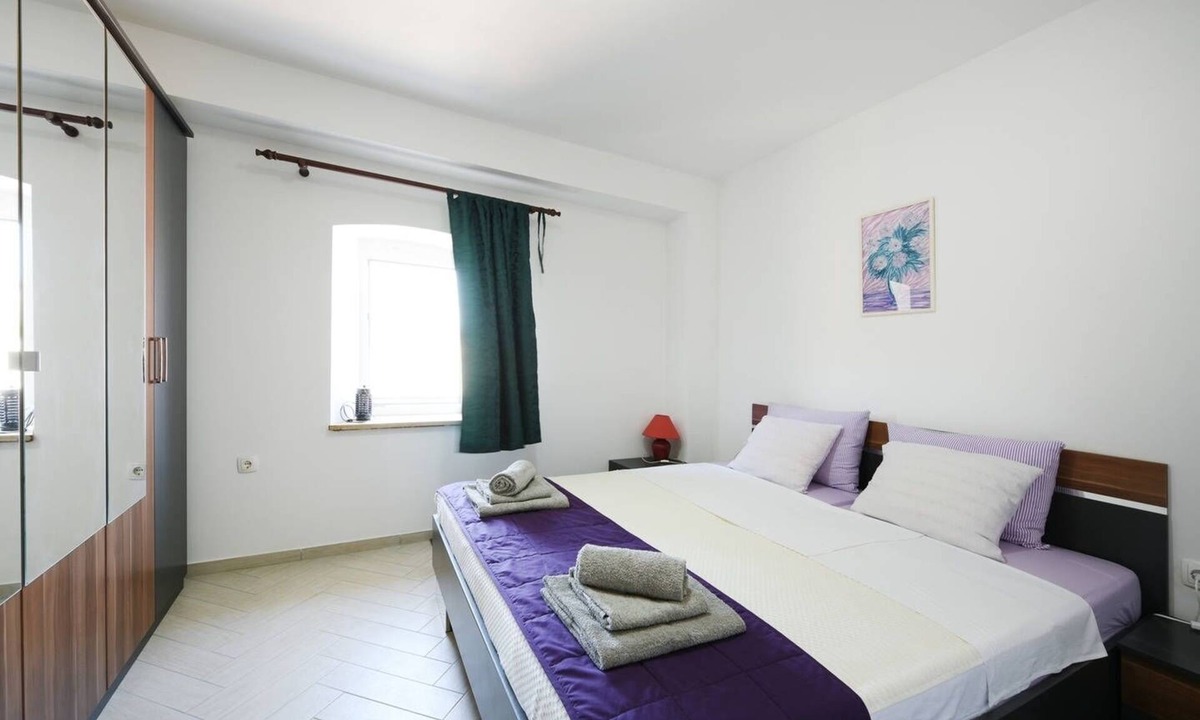 Zaton Apartment | One bedroom apartment with terrace Zaton (Krka) (A-25545-a)