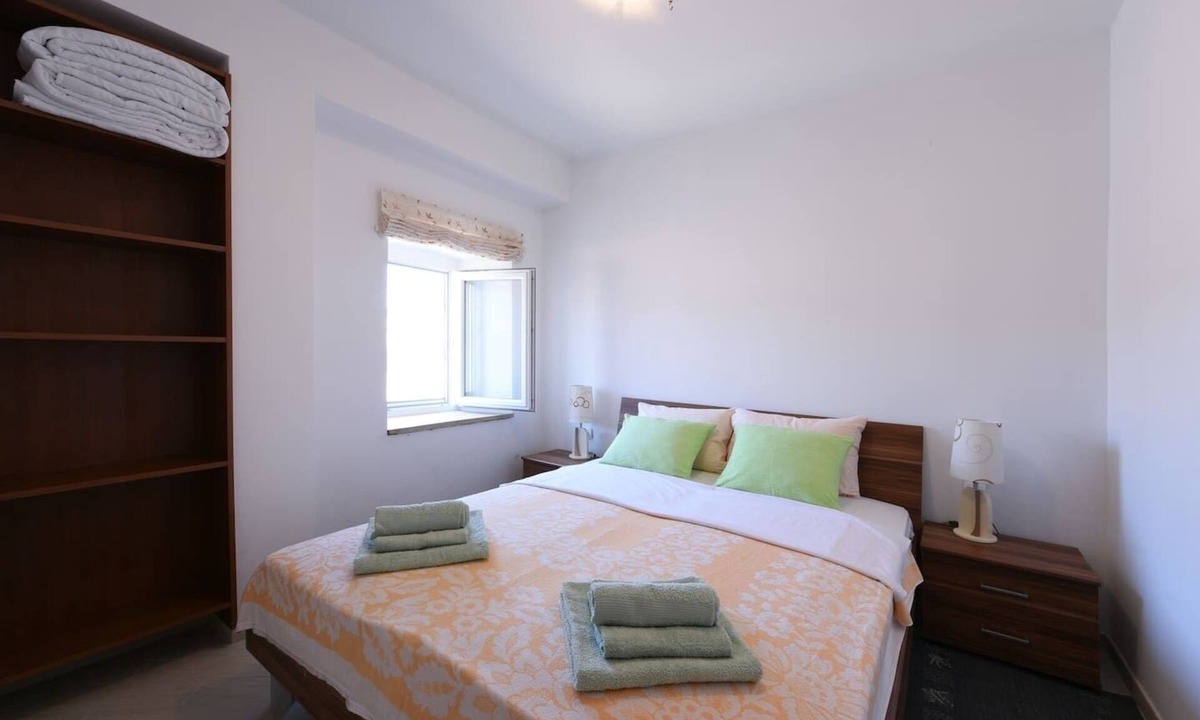Zaton Apartment | One bedroom apartment with terrace Zaton (Krka) (A-25545-b)