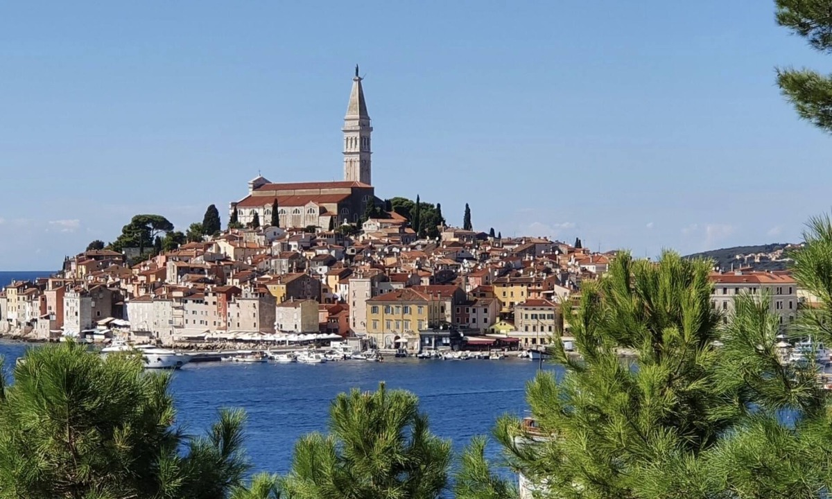 Rovinj Bed & Breakfast | Palace Basilico 1580
