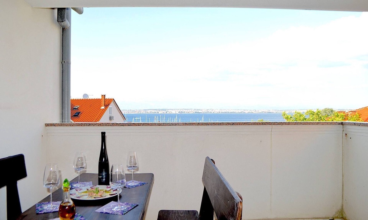 Preko Apartment | Panoramic View Apartment Marijane