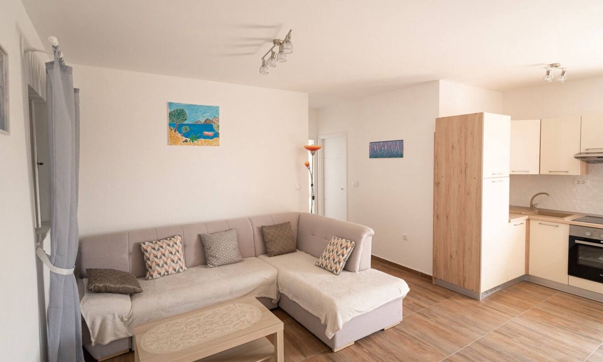 Sibenik Apartment | Pave & Ema apartman