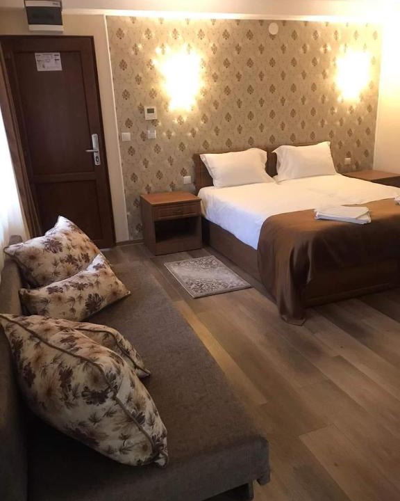Orastie House | Pensiunea Casa Coroana Orăștie