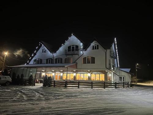 Timisesti House | Pensiunea Dumbrăvița