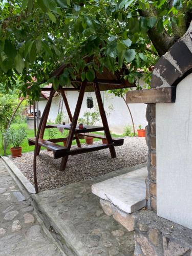 Orastie House | Pensiunea Roșu
