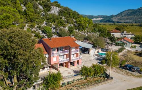 Stasevica Apartment | Pet Friendly Apartment In Stasevica