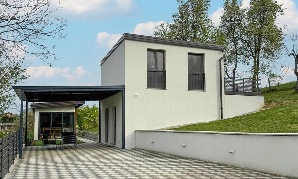 Duga Resa House | Pet friendly home in Duga Resa with WiFi