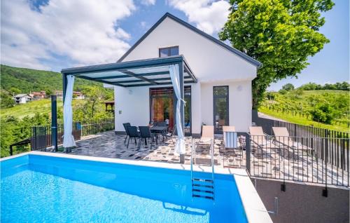Jastrebarsko House | Pet Friendly Home In Ivancici