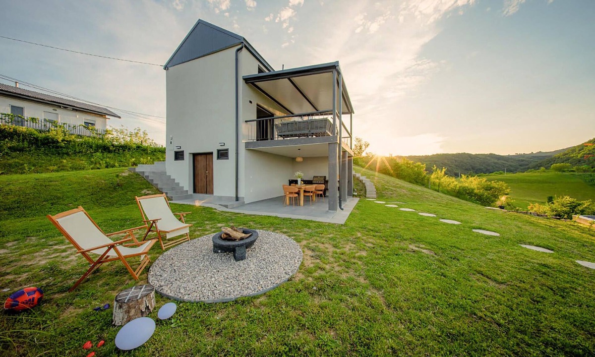 Krasic House | Pet friendly home in Krasic with sauna