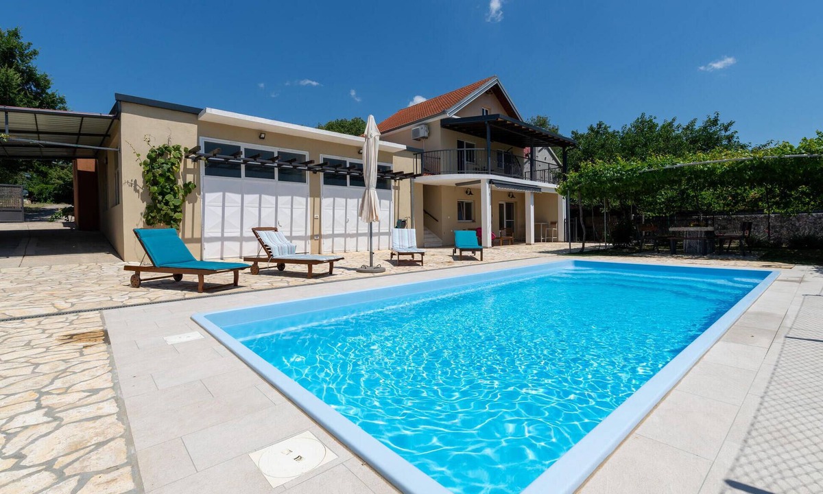 Zaton Obrovacki House | Pet friendly home in Obrovac