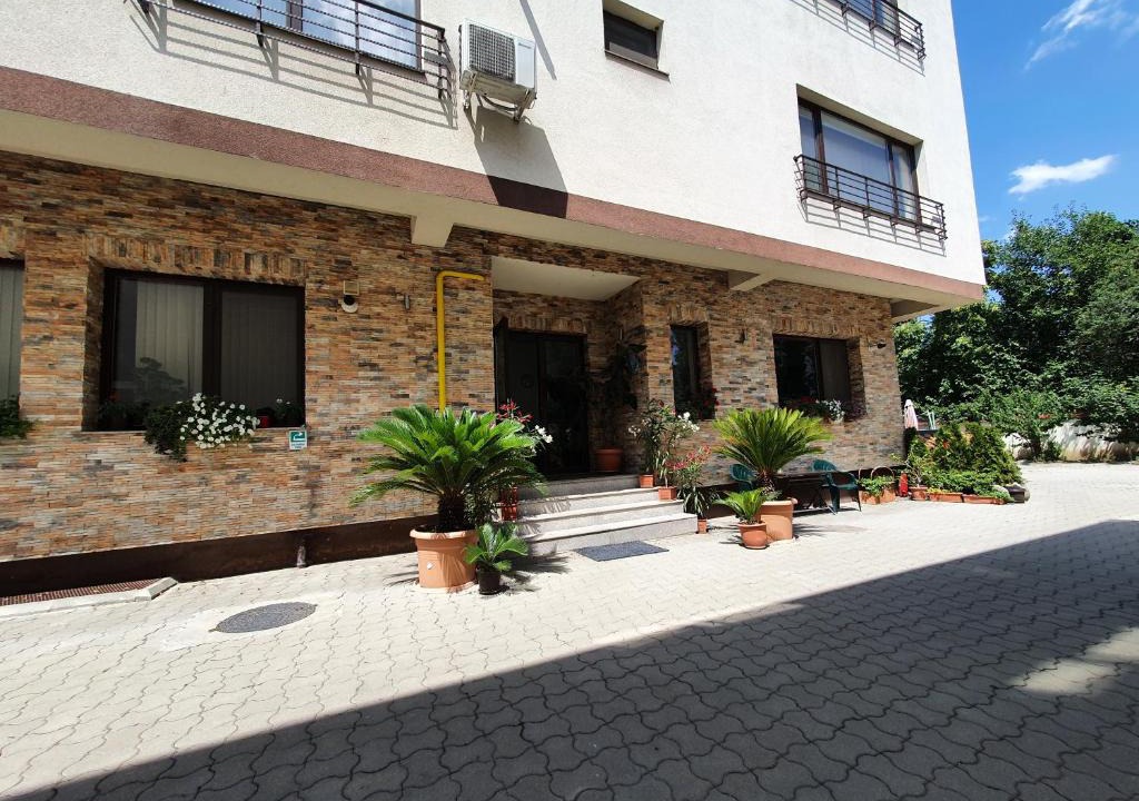 Sector 6 Apartment | Petre Popovat 79