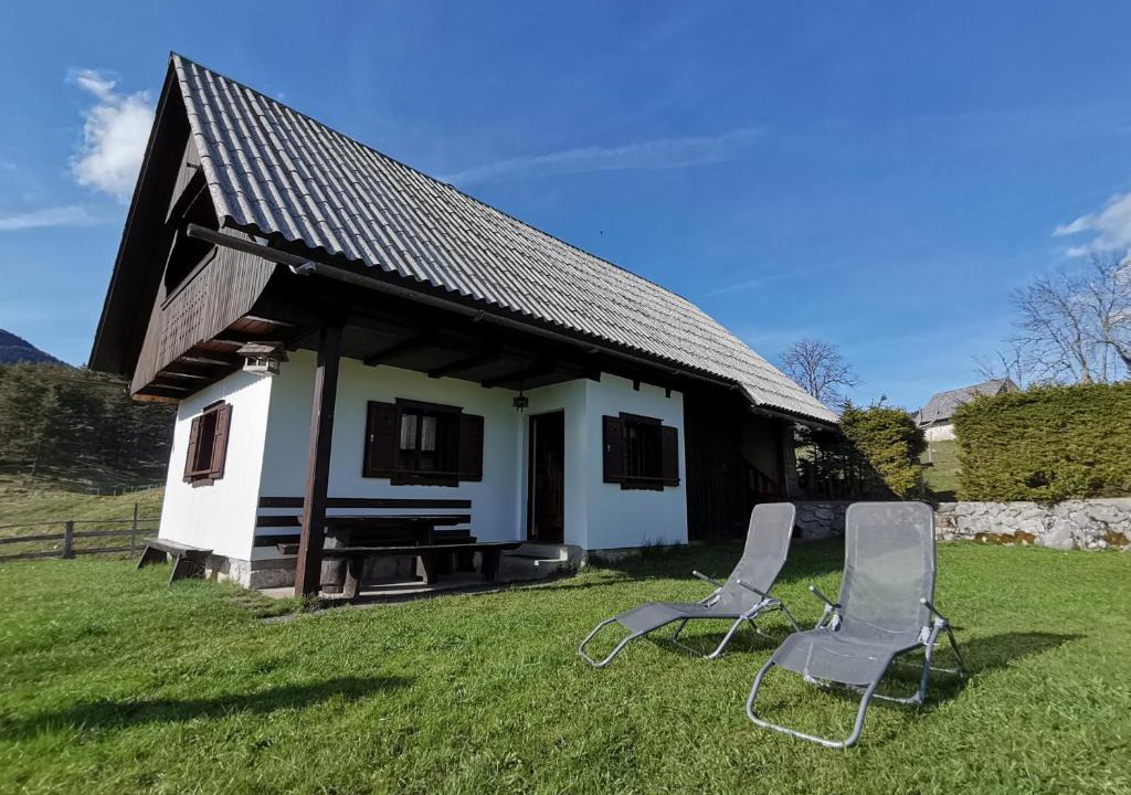 Studor Ski Chalet | Počitniška hiša Uskovnica