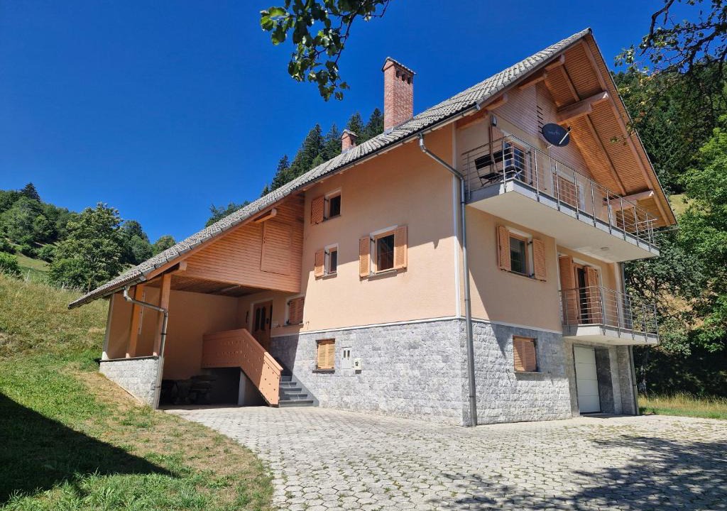 Spodnja Sorica House | Pr Fajfarju