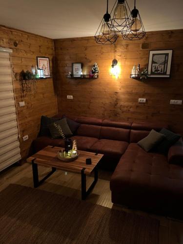 Konjska Reka House | Prika Žika