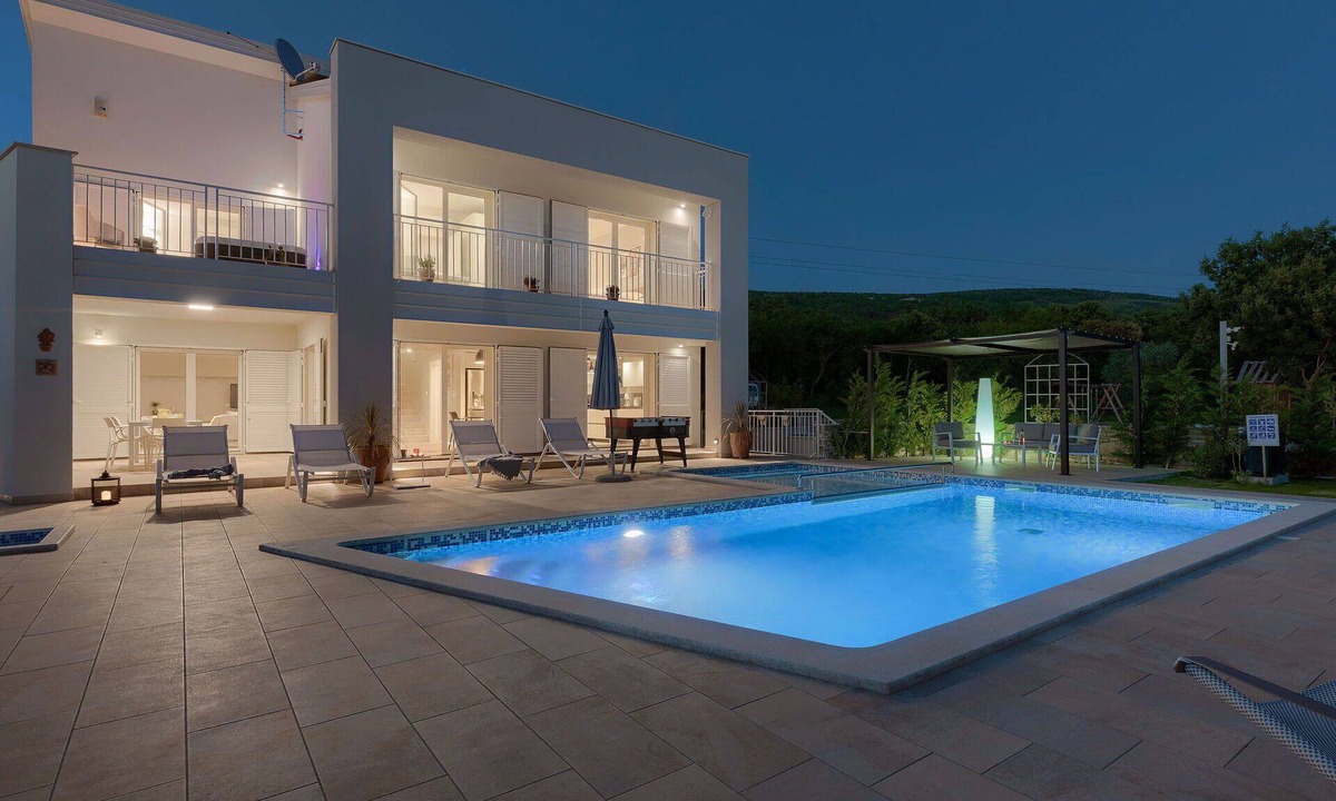 Stanisovi Villa | Private Villa with A/C, WIFI, hot tub, private pool, TV, terrace, pets allowed, panoramic view