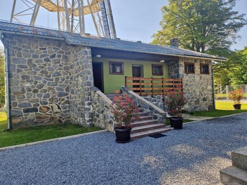 Lipovac Ski Chalet | Psunj planinska kuća izletište